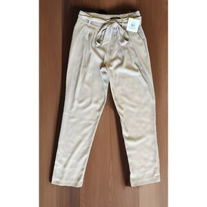 NWT Ellen Tracy Fawn Crepe Pleated Front Belted Straight Leg Pants Womens Size 6